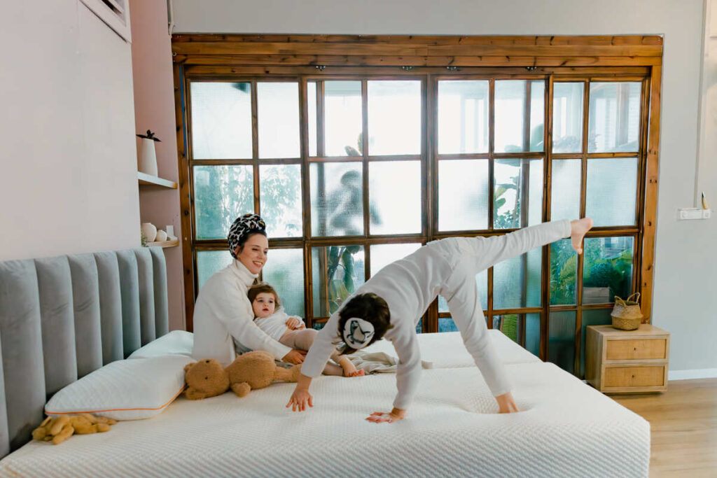 מיטה יהודית בזול